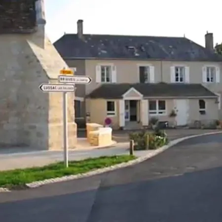 D'hotes La Chaumiere Bed & Breakfast *